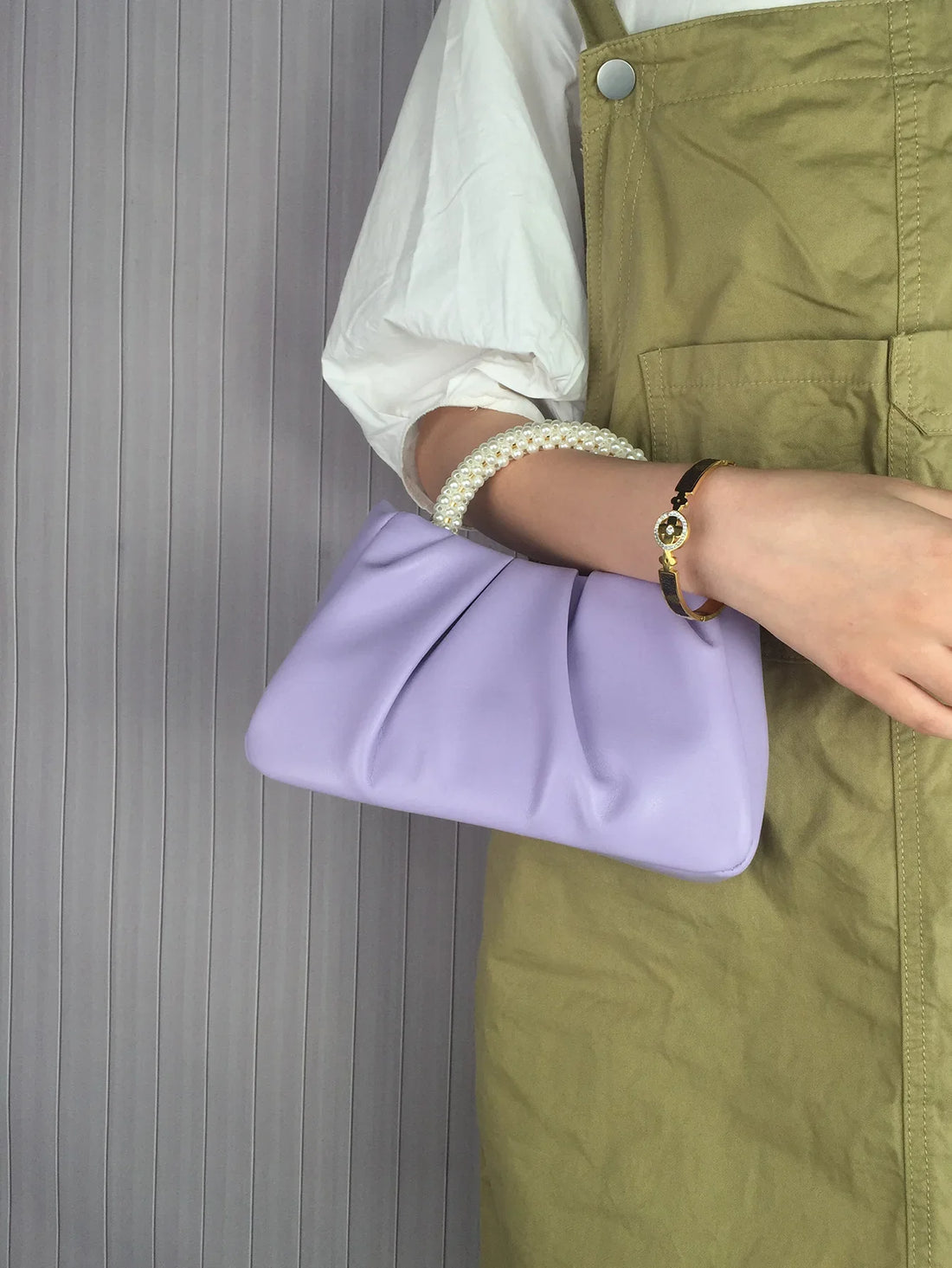 Pearl Handle Evening Clutch Bag