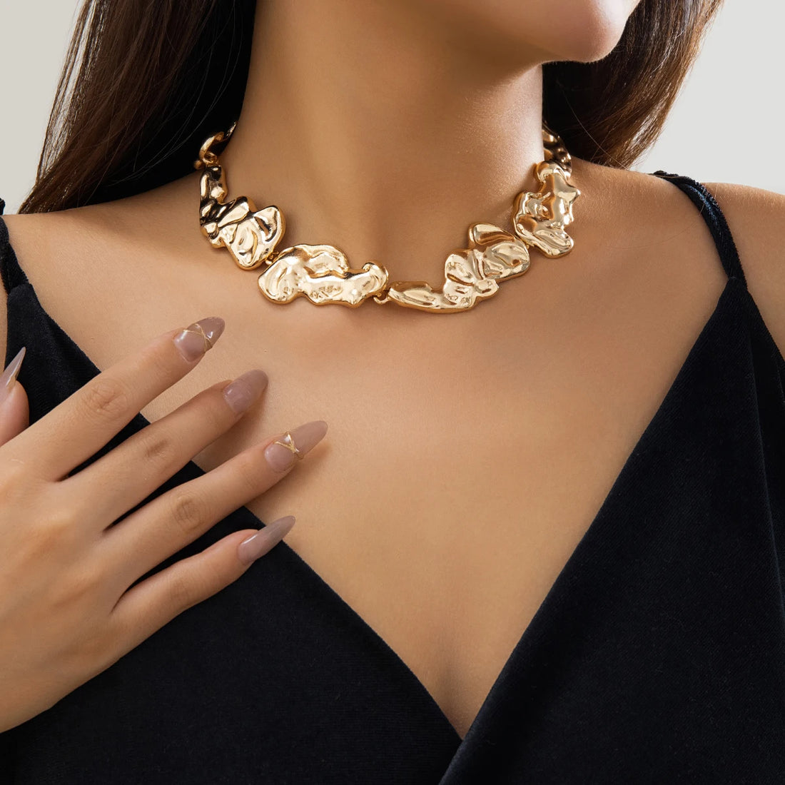 Irregular Metal Patchwork Collar Necklace